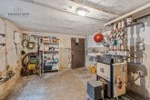 Wohnen mit Vision – Sanierungsbedürftiges Haus auf herrlichem Grundstück - UG: Waschküche/Heizraum