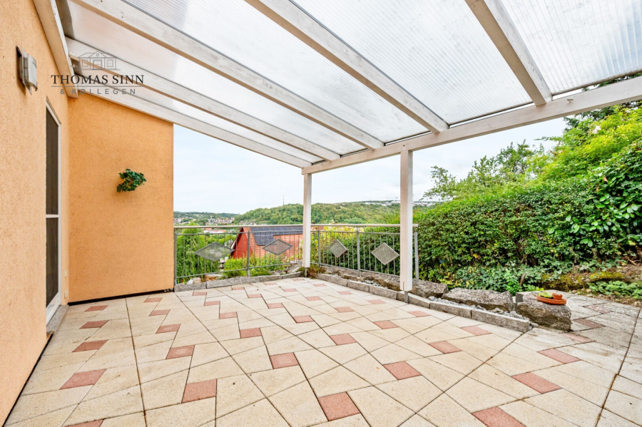 Überdachte Terrasse