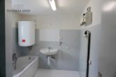 Kleines Haus mit Ausbaupotential Garage - ruhige Lage - EG: Badezimmer