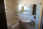 Attraktive 4 Zimmer Maisonette-Wohnung mit Südwestbalkon in ruhiger Lage - Badezimmer