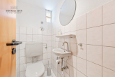 GEWERBEFLÄCHE: Erdgeschoss – große Fensterfront – frequentierte Lage! - WC