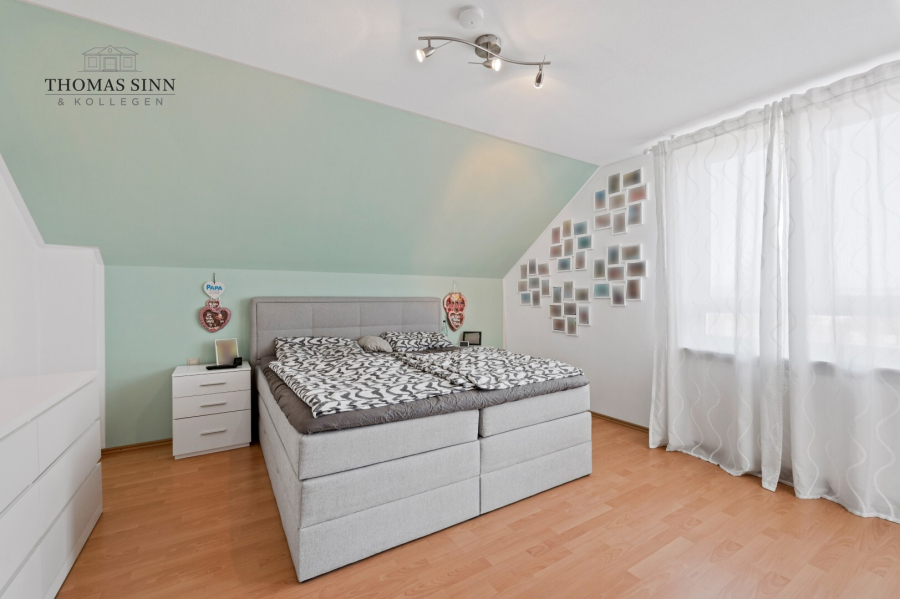 OG: Schlafzimmer