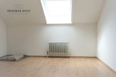 2 Zimmer Dachgeschosswohnung in bevorzugter TOP-Lage - Schlafzimmer