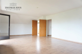 2 Zimmer Dachgeschosswohnung in bevorzugter TOP-Lage - Wohn-/Esszimmer
