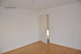 GEPFLEGTE 3,5-ZIMMER-EG-WOHNUNG MIT GARAGENSTELLPLATZ UND SEPARATEM HOBBYRAUM IM SOUTERRAIN - Kinderzimmer