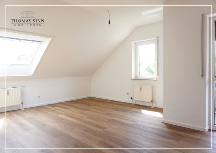 SCHÖNE RENOVIERTE 4-ZIMMER-DACHGESCHOSSWOHNUNG MIT TG- UND AUSSENSTELLPLATZ 74177 Bad Friedrichshall