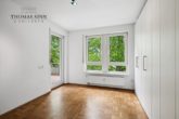 Wunderbare 3 Zimmer Wohnung in zentraler Innenstadtlage direkt am Neckar gelegen - Schlafzimmer