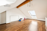 Teilw. modernisiertes gepflegtes RHH mit Garten, Garage und Badsanierung inklusive ! - sofort frei ! - DG: Studio