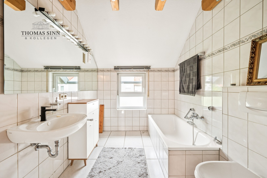 OG: Badezimmer wird noch modernisiert
