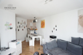 GUT VERMIETETE 2-ZIMMER-WOHNUNG MIT BALKON UND TG-STELLPLATZ IN RUHIGER WOHNGEGEND - Wohn-/Esszimmer