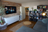 Gut aufgeteilte 3 Zimmer Hochparterre Wohnung mit zwei Balkonen - sofort frei! - Wohnzimmer