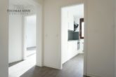 Renovierte 2 Zimmerwohnung mit TG-Stellplatz in Zentrumslage - Ideal für 1-2 Personenhaushalt - Diele