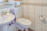 Stilvoll saniertes Einfamilienhaus in ruhiger Wohnlage - EG: Gäste WC