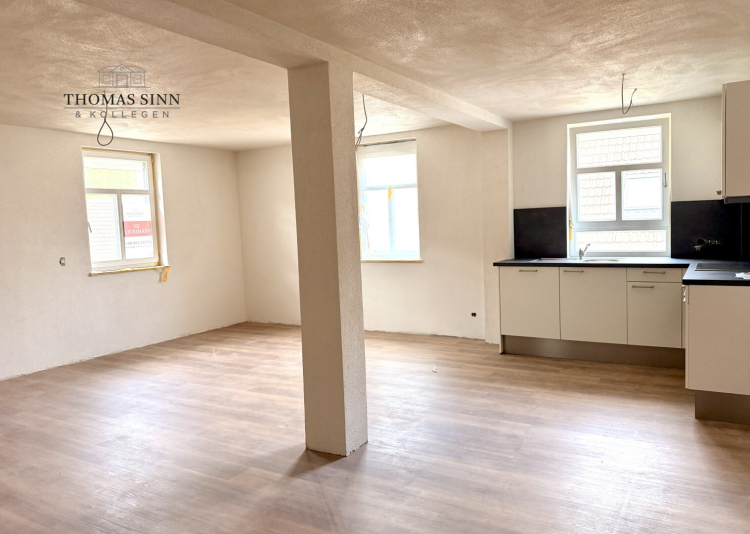 Helle 3,5-Zimmer Wohnung im 1. OG mit Balkon – modernes Wohnen trifft auf einzigartiges Fachwerk 74670 Forchtenberg / Sindringen