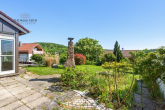 Ländlich leben. Stadtnah bleiben. – Entdecken Sie Ihr neues Zuhause! - Gartenansicht