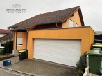 GEPFLEGTES EINFAMILIENHAUS MIT SEPERATER VERMIETETER EINLIEGERWOHNUNG - Doppelgarage