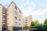 Renovierte 3-Zimmer-Wohnung mit Garage, Balkon und Heuchelberg-Blick in guter Lage - Hofansicht