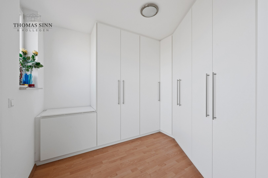 OG: Schlafzimmer/Ankleide