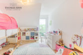 Moderne Doppelhaushälfte mit idealer Aufteilung in schöner Feldrandlage - DG: Kinderzimmer 2