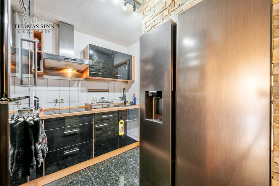 ...Side-by-Side-Kühlschrank inklusive
