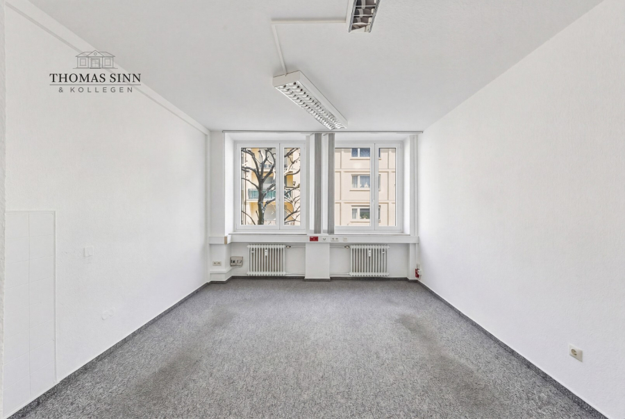 Büro 1