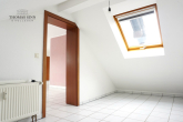 HELLE 2,5- BIS 3-ZIMMER-DG-WOHNUNG MIT AUßENSTELLPLATZ IN RUHIGER WOHNGEGEND - Abstellraum/Büro