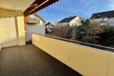 Großzügige 2,5- bis 3-Zimmerwohnung in ruhigem Wohngebiet auf der Schanz - Balkon