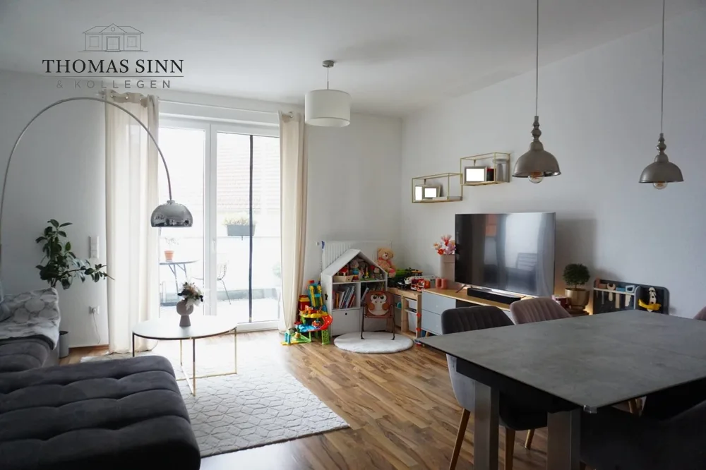 1. Etage: Wohn-/Esszimmer