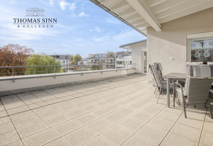 Top ausgestattete 3,5 Zimmer DG-Penthouse Wohnung in exponierter Aussichtslage von Heilbronn-Ost 74074 Heilbronn