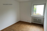 GEPFLEGTE 3,5-ZIMMER-WOHNUNG MIT CARPORT-STELLPLATZ IN BEVORZUGTER LAGE - Kinderzimmer