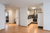 Helle und moderne Wohnung im 1. OG Großer Südbalkon - TG-Platz Super Zustand - sofort beziehbar - Wohn-/Esszimmer