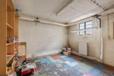 SCHÖNE 4,5 ZIMMER DOPPELHAUS-MAISONETTE WOHNUNG MIT GROßER TERRASSE IN SCHÖNER WOHNLAGE - UG: Keller