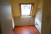 VERMIETETES MEHRFAMILIENHAUS (7 WHG.) SÜDHANGLAGE MIT ALTSTADTBLICK EINE WOHNUNG FREI - Küche - leere Wohnung